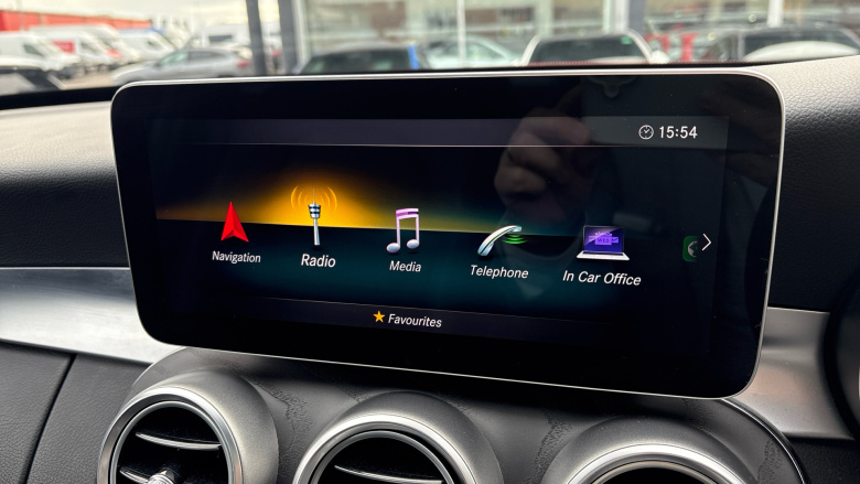 Mercedes-Benz C-Class C220d AMG Line Premium Plus 4dr 9G-Tronic Diesel Saloon